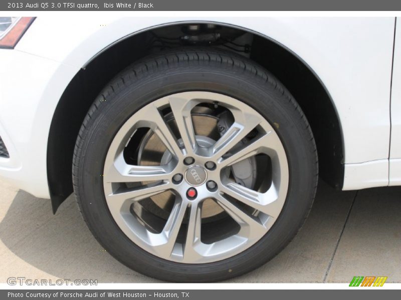 Ibis White / Black 2013 Audi Q5 3.0 TFSI quattro