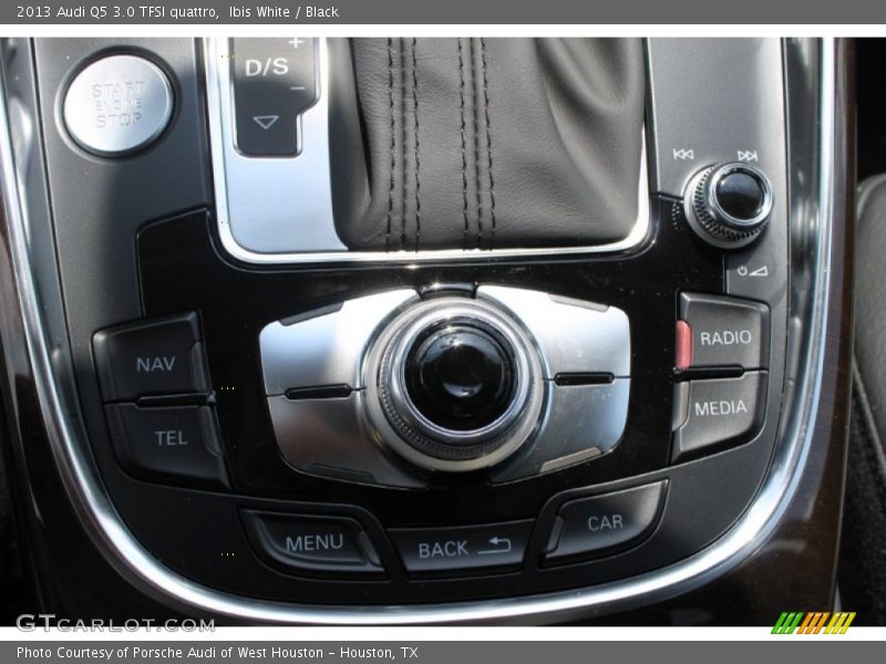 Ibis White / Black 2013 Audi Q5 3.0 TFSI quattro