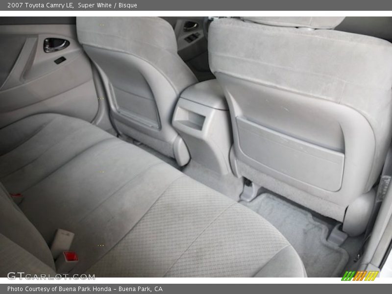 Super White / Bisque 2007 Toyota Camry LE