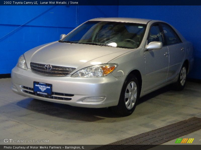 Lunar Mist Metallic / Stone 2002 Toyota Camry LE