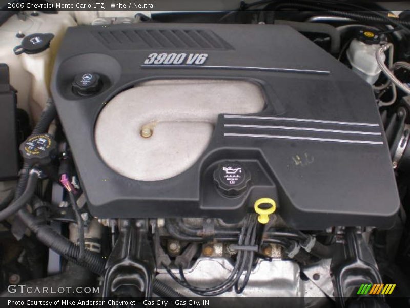 White / Neutral 2006 Chevrolet Monte Carlo LTZ