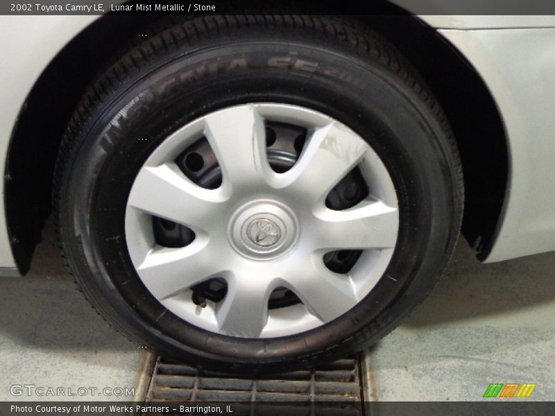 Lunar Mist Metallic / Stone 2002 Toyota Camry LE