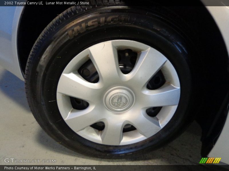 Lunar Mist Metallic / Stone 2002 Toyota Camry LE