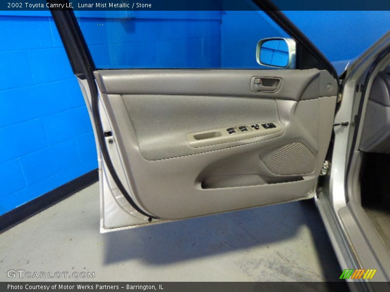 Lunar Mist Metallic / Stone 2002 Toyota Camry LE