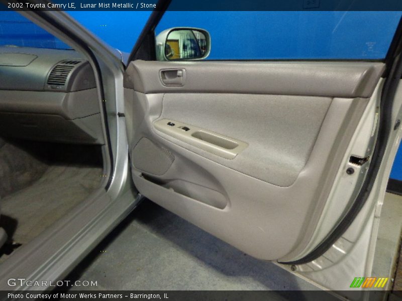 Lunar Mist Metallic / Stone 2002 Toyota Camry LE