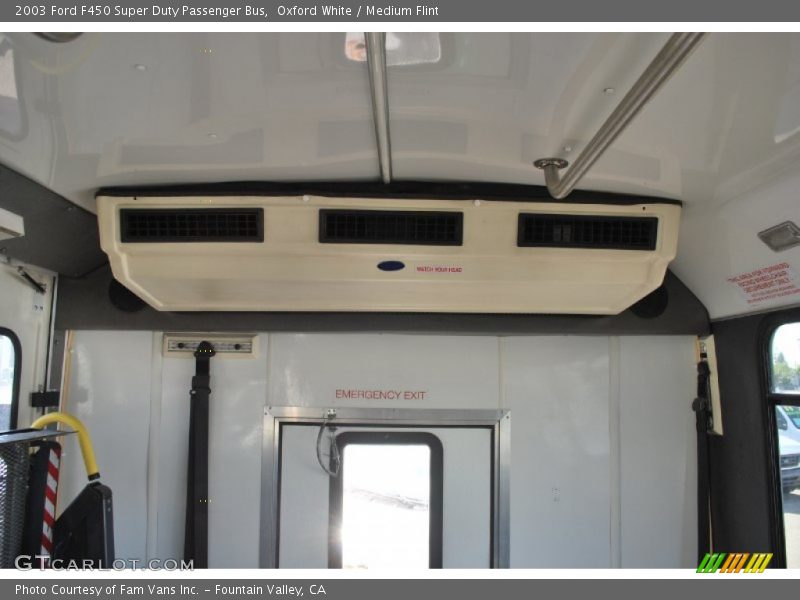 Oxford White / Medium Flint 2003 Ford F450 Super Duty Passenger Bus