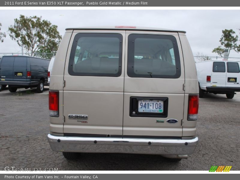 Pueblo Gold Metallic / Medium Flint 2011 Ford E Series Van E350 XLT Passenger