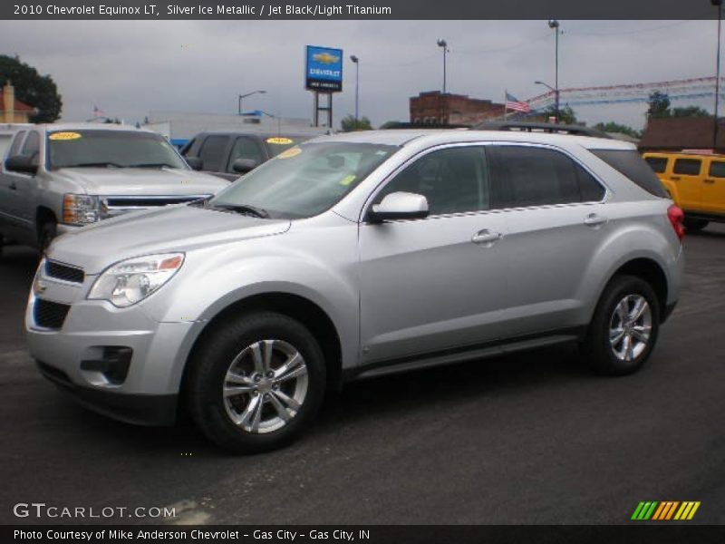Silver Ice Metallic / Jet Black/Light Titanium 2010 Chevrolet Equinox LT