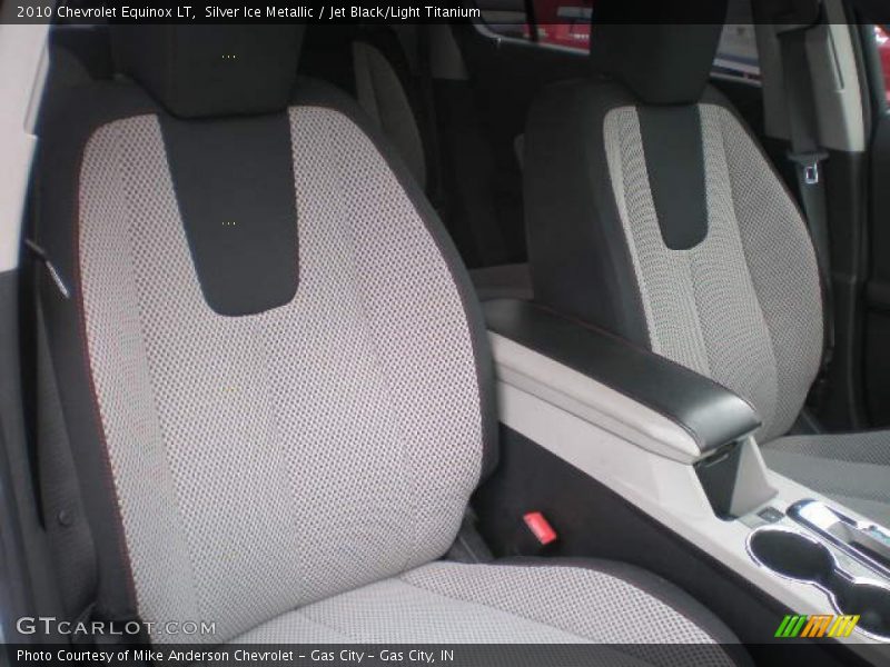 Silver Ice Metallic / Jet Black/Light Titanium 2010 Chevrolet Equinox LT