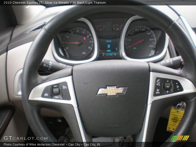 Silver Ice Metallic / Jet Black/Light Titanium 2010 Chevrolet Equinox LT
