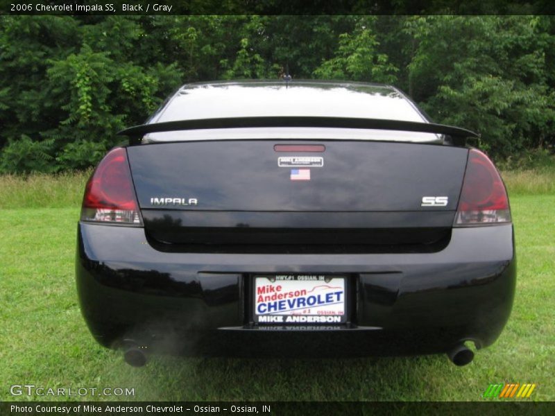 Black / Gray 2006 Chevrolet Impala SS