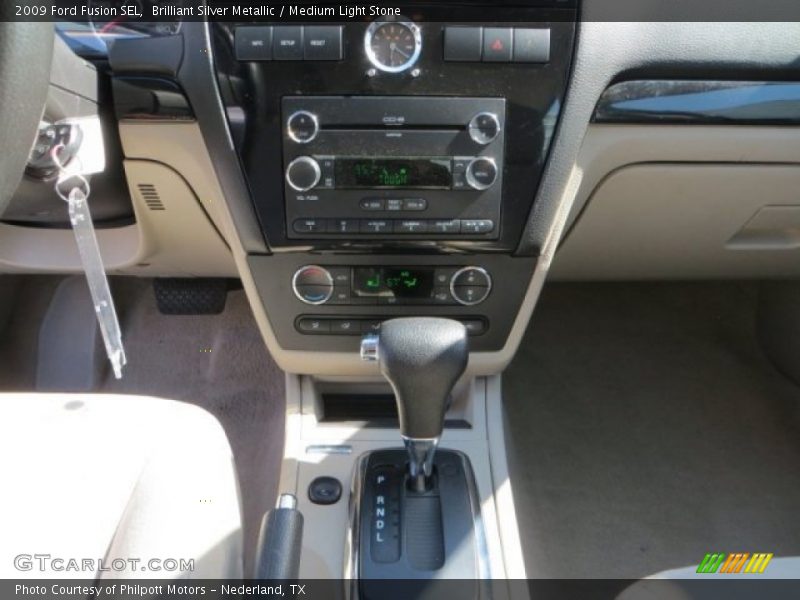 Brilliant Silver Metallic / Medium Light Stone 2009 Ford Fusion SEL