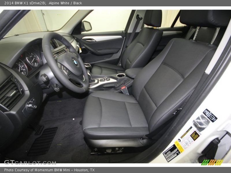 Alpine White / Black 2014 BMW X1 sDrive28i