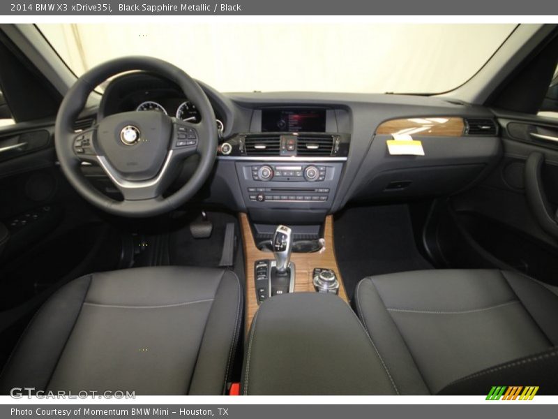 Dashboard of 2014 X3 xDrive35i