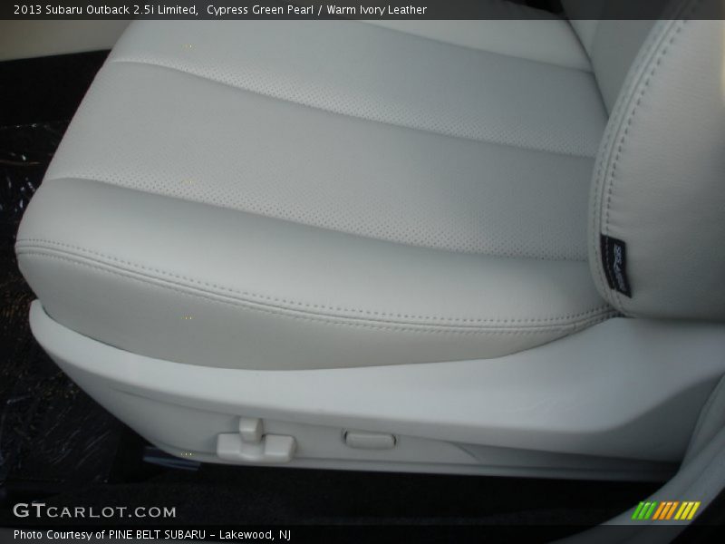 Cypress Green Pearl / Warm Ivory Leather 2013 Subaru Outback 2.5i Limited