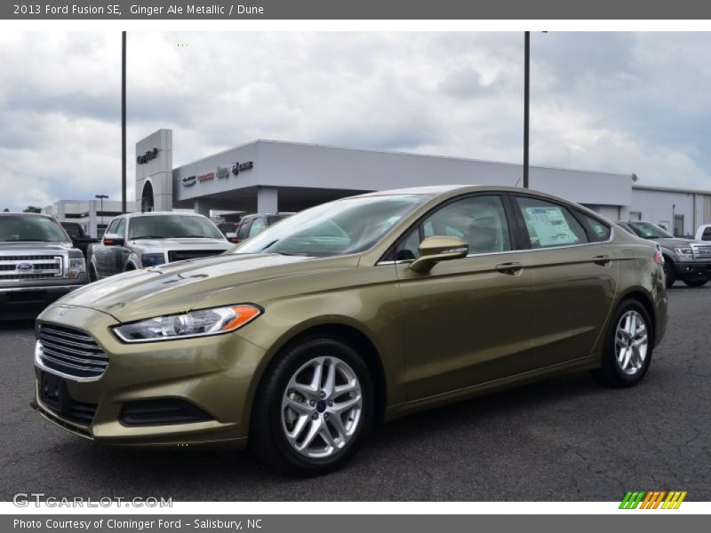 Ginger Ale Metallic / Dune 2013 Ford Fusion SE