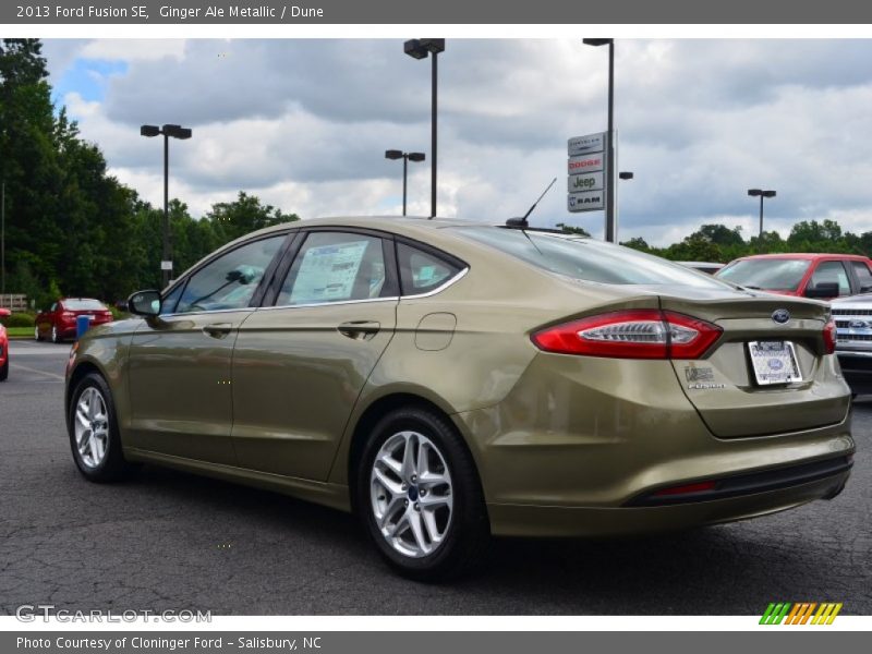 Ginger Ale Metallic / Dune 2013 Ford Fusion SE