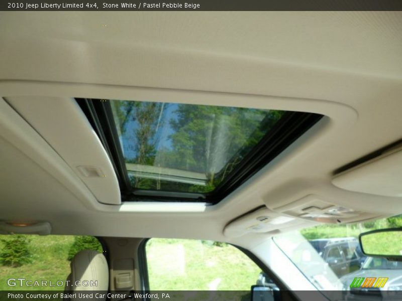 Stone White / Pastel Pebble Beige 2010 Jeep Liberty Limited 4x4