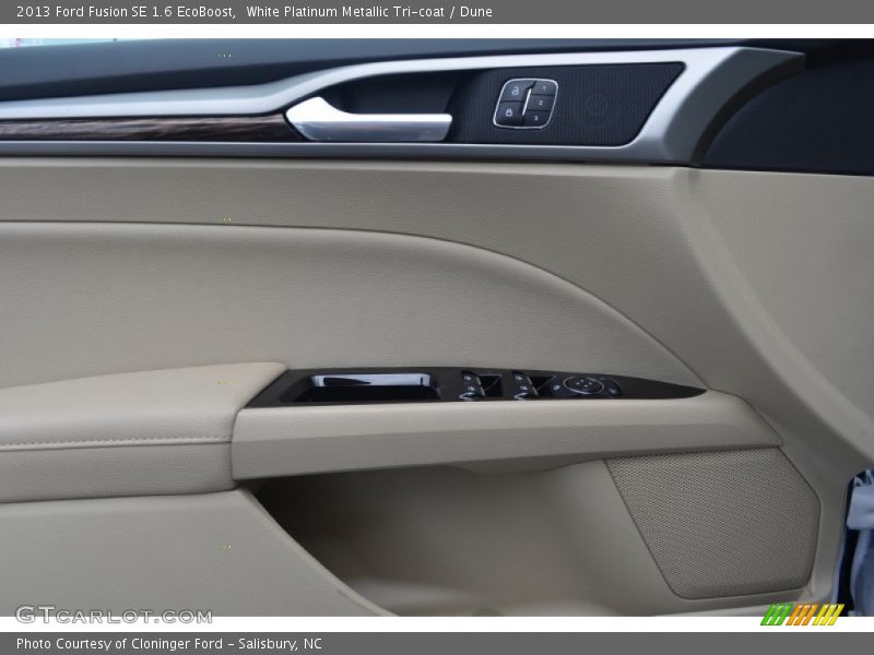 White Platinum Metallic Tri-coat / Dune 2013 Ford Fusion SE 1.6 EcoBoost