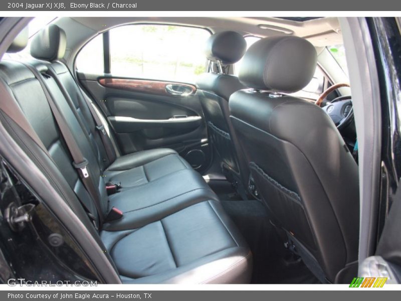 Ebony Black / Charcoal 2004 Jaguar XJ XJ8
