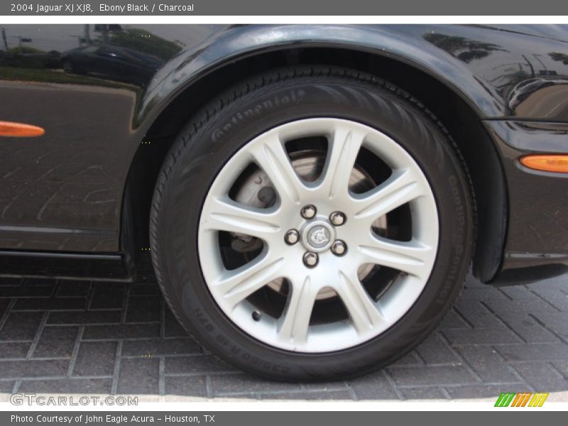 Ebony Black / Charcoal 2004 Jaguar XJ XJ8