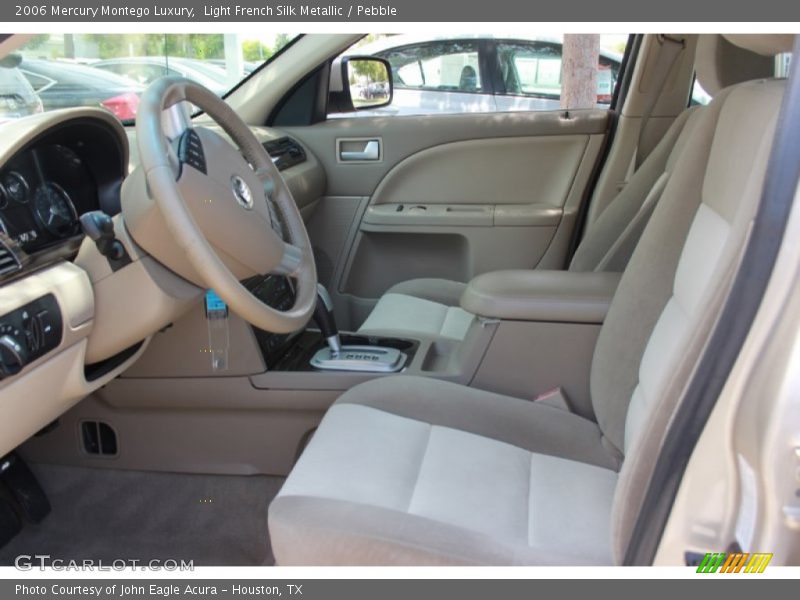  2006 Montego Luxury Pebble Interior