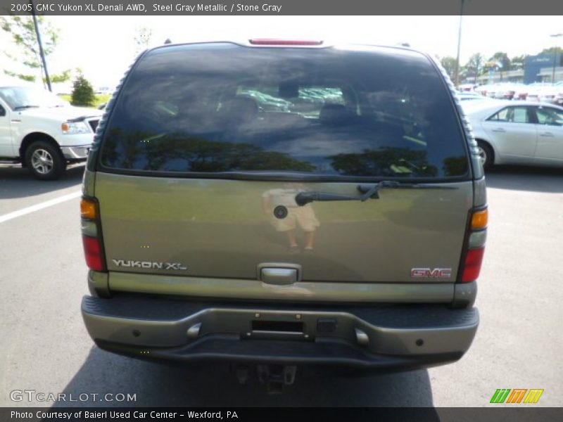 Steel Gray Metallic / Stone Gray 2005 GMC Yukon XL Denali AWD