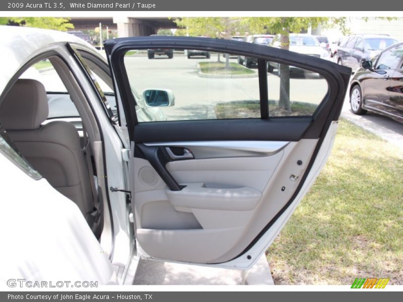 White Diamond Pearl / Taupe 2009 Acura TL 3.5