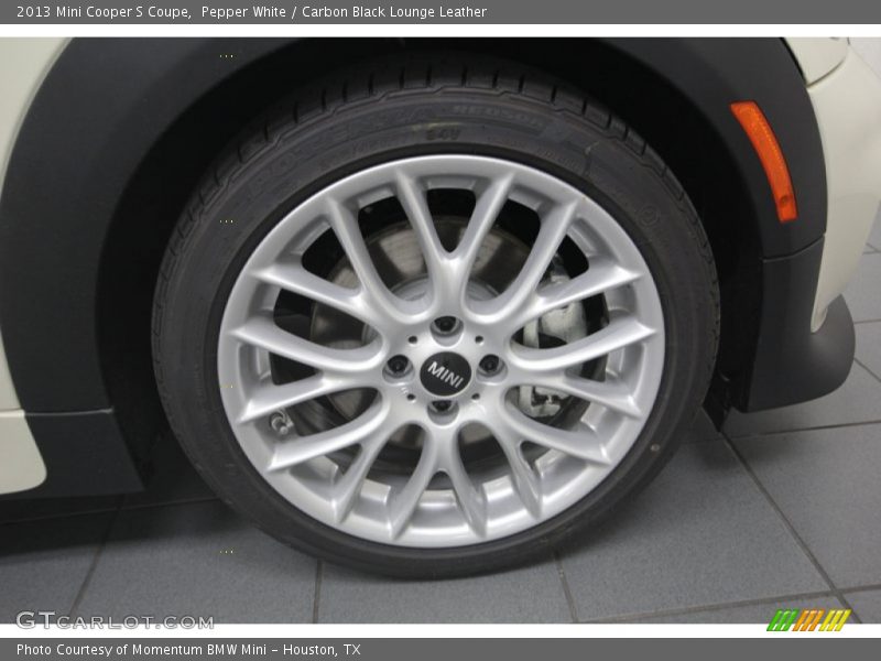 Pepper White / Carbon Black Lounge Leather 2013 Mini Cooper S Coupe