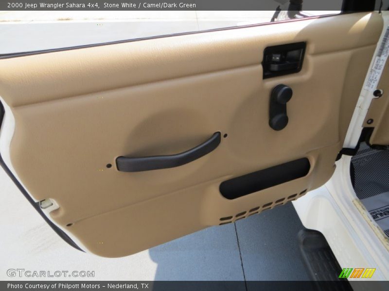 Stone White / Camel/Dark Green 2000 Jeep Wrangler Sahara 4x4
