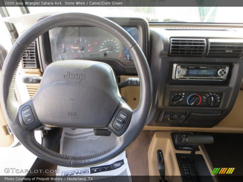 Stone White / Camel/Dark Green 2000 Jeep Wrangler Sahara 4x4