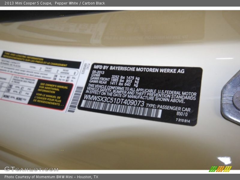 Pepper White / Carbon Black 2013 Mini Cooper S Coupe