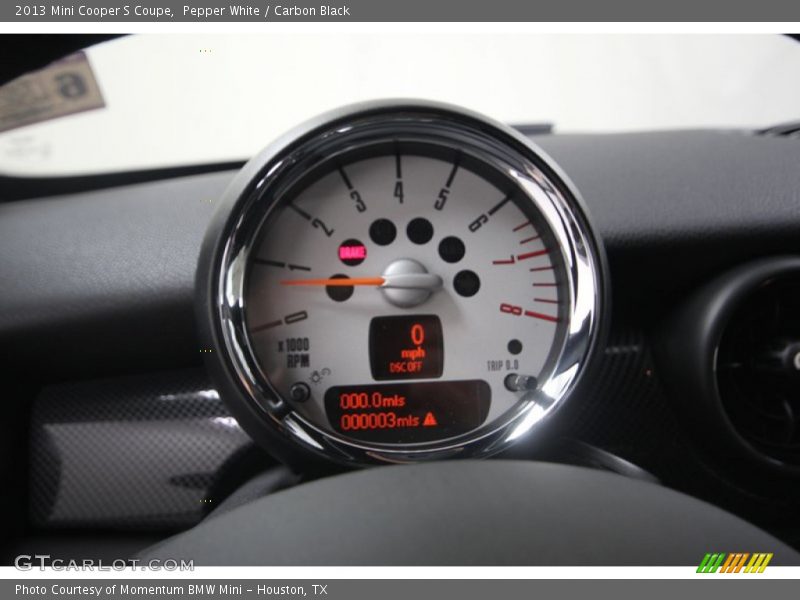 Pepper White / Carbon Black 2013 Mini Cooper S Coupe
