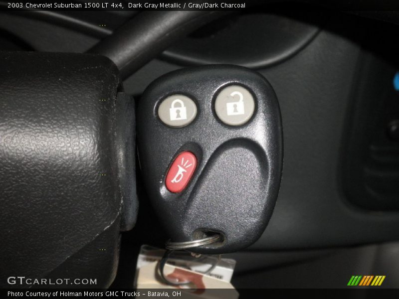 Keys of 2003 Suburban 1500 LT 4x4