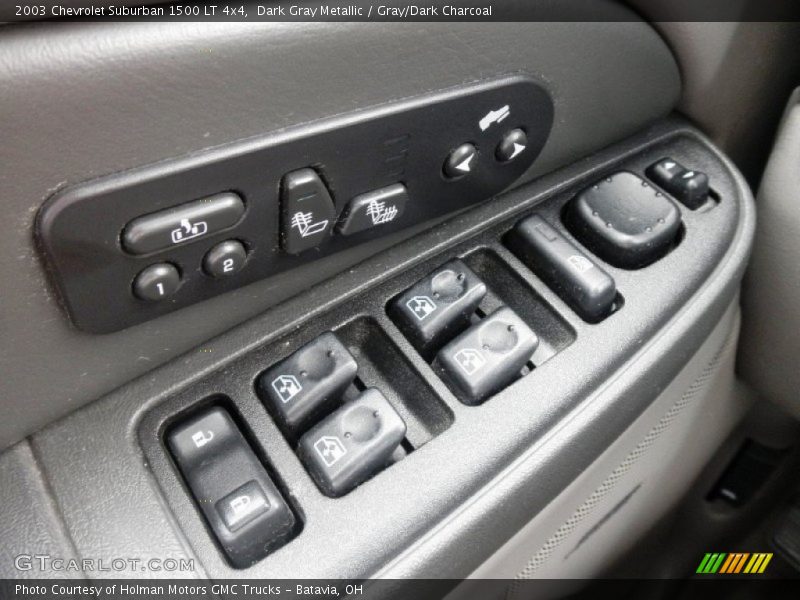 Controls of 2003 Suburban 1500 LT 4x4