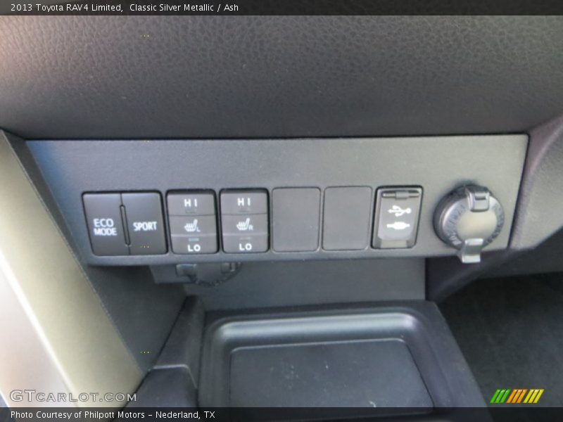 Classic Silver Metallic / Ash 2013 Toyota RAV4 Limited