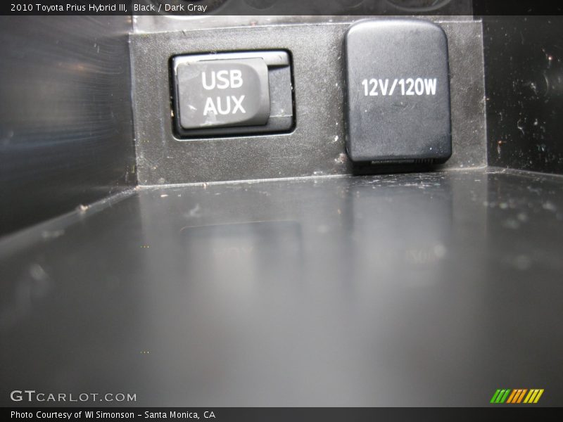 Black / Dark Gray 2010 Toyota Prius Hybrid III