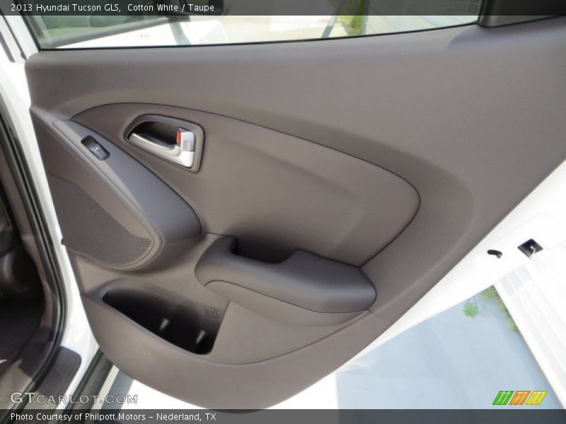 Cotton White / Taupe 2013 Hyundai Tucson GLS