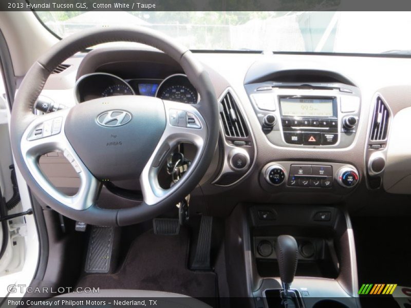 Cotton White / Taupe 2013 Hyundai Tucson GLS