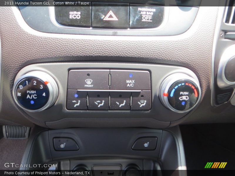 Cotton White / Taupe 2013 Hyundai Tucson GLS