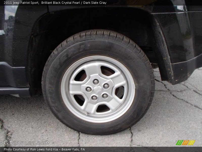 Brilliant Black Crystal Pearl / Dark Slate Gray 2011 Jeep Patriot Sport