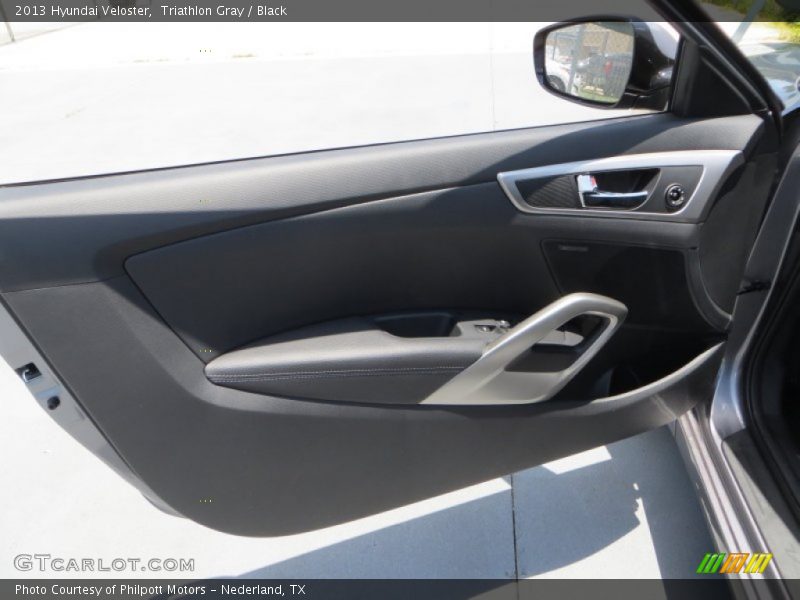Triathlon Gray / Black 2013 Hyundai Veloster