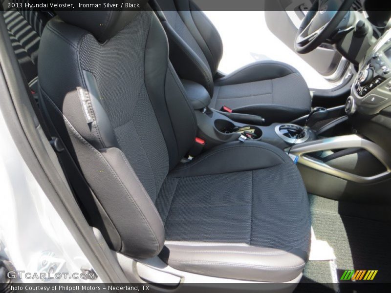 Front Seat of 2013 Veloster 