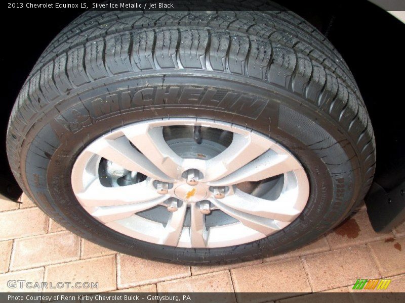 Silver Ice Metallic / Jet Black 2013 Chevrolet Equinox LS