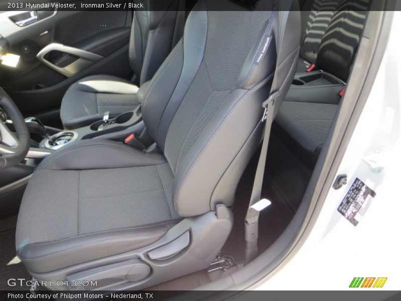 Front Seat of 2013 Veloster 