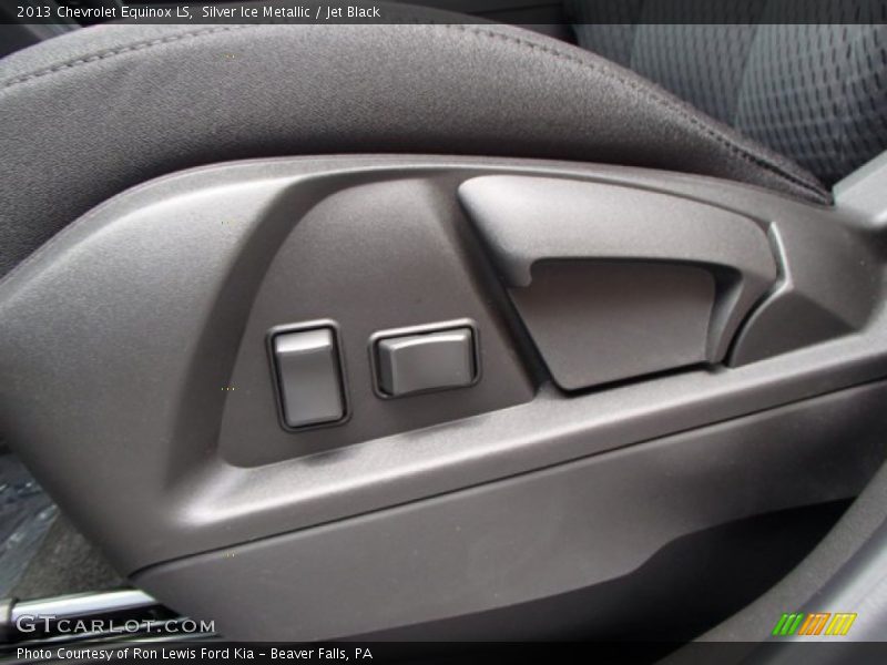 Silver Ice Metallic / Jet Black 2013 Chevrolet Equinox LS