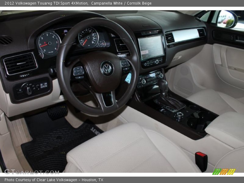 Campanella White / Cornsilk Beige 2012 Volkswagen Touareg TDI Sport 4XMotion