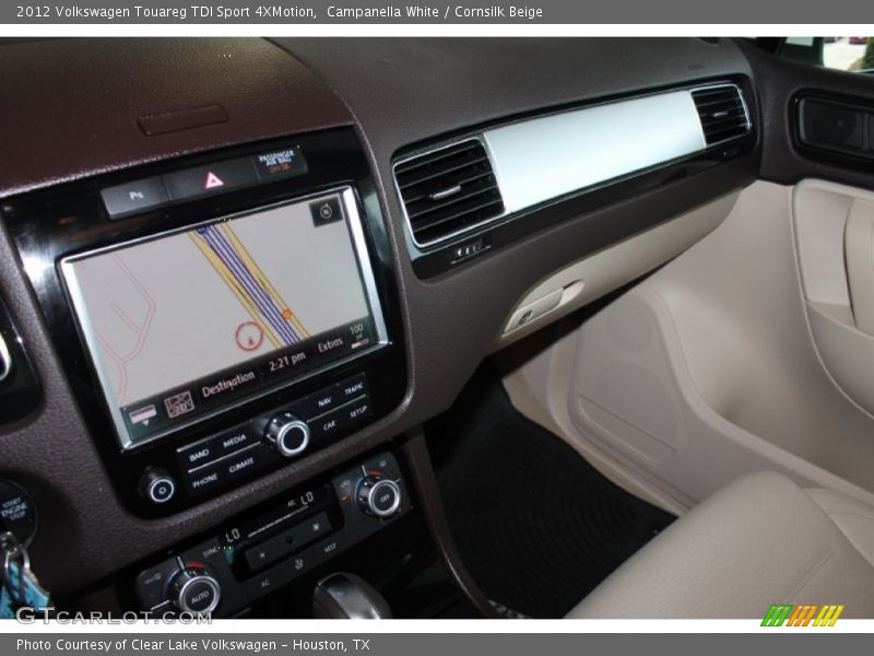Campanella White / Cornsilk Beige 2012 Volkswagen Touareg TDI Sport 4XMotion