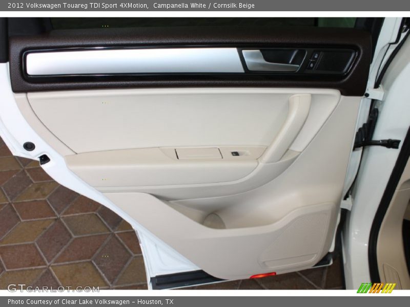 Campanella White / Cornsilk Beige 2012 Volkswagen Touareg TDI Sport 4XMotion