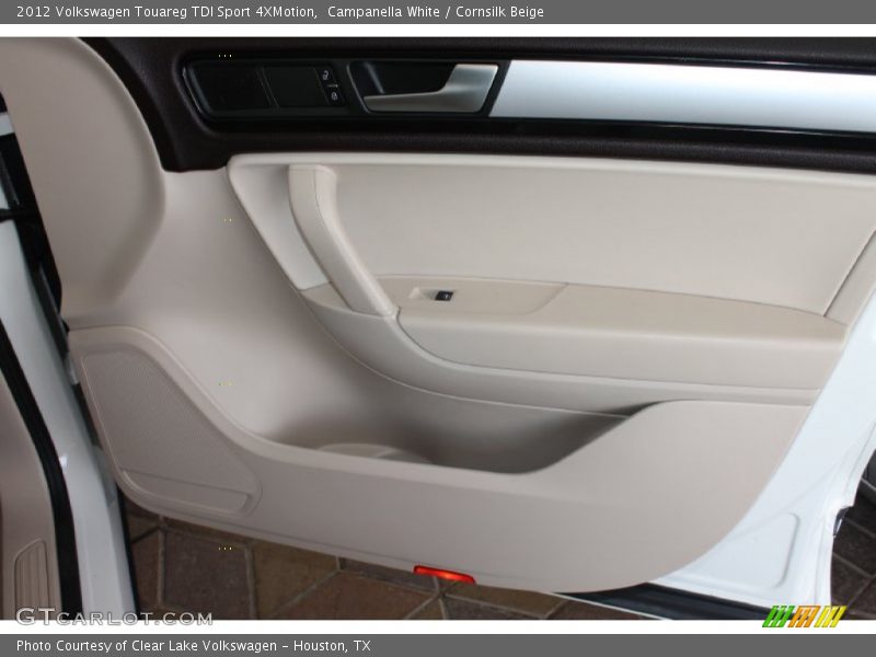 Campanella White / Cornsilk Beige 2012 Volkswagen Touareg TDI Sport 4XMotion